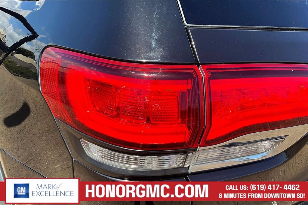 Used 2022 Jeep Grand Cherokee Laredo E w/ Security & Convenience Group AWD/4WD image 22