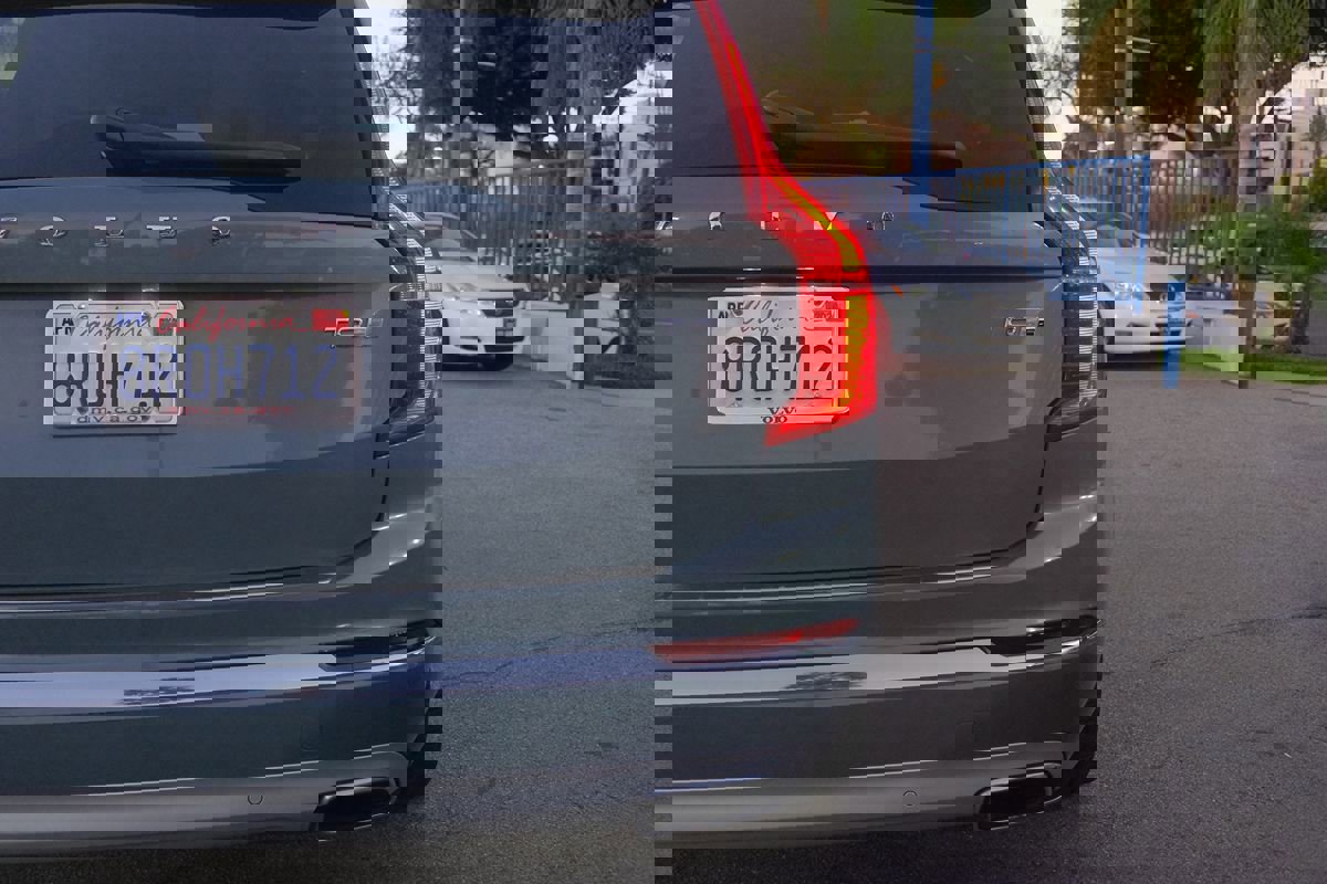 Used 2020 Volvo XC90 T8 Inscription w/ Protection Package Premier image 22