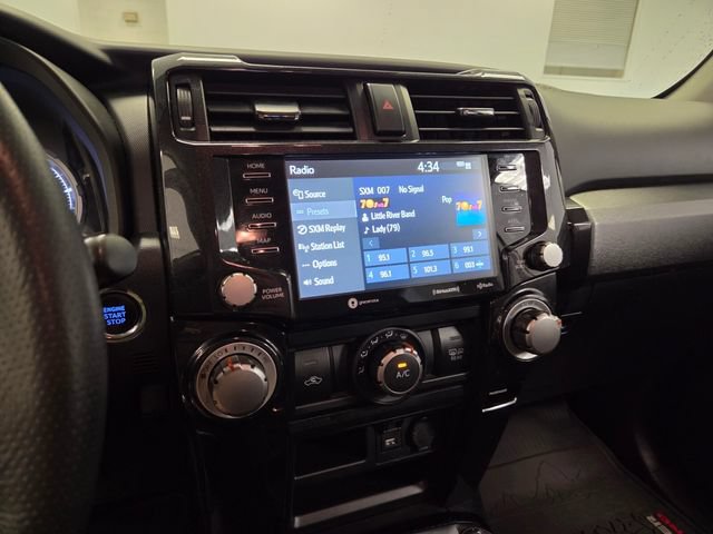Used 2021 Toyota 4Runner TRD Off-Road AWD/4WD image 22
