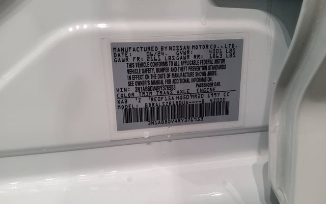 Used 2024 Nissan Sentra SR w/ SR Premium Package image 40