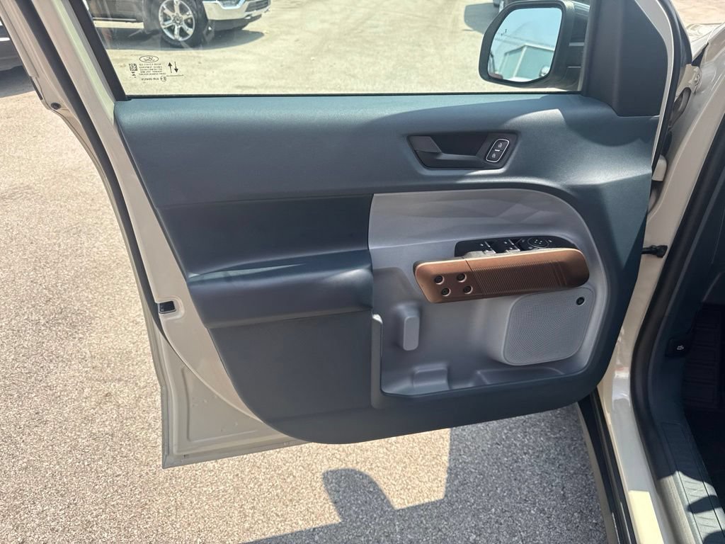 Used 2024 Ford Maverick Lariat AWD/4WD image 19