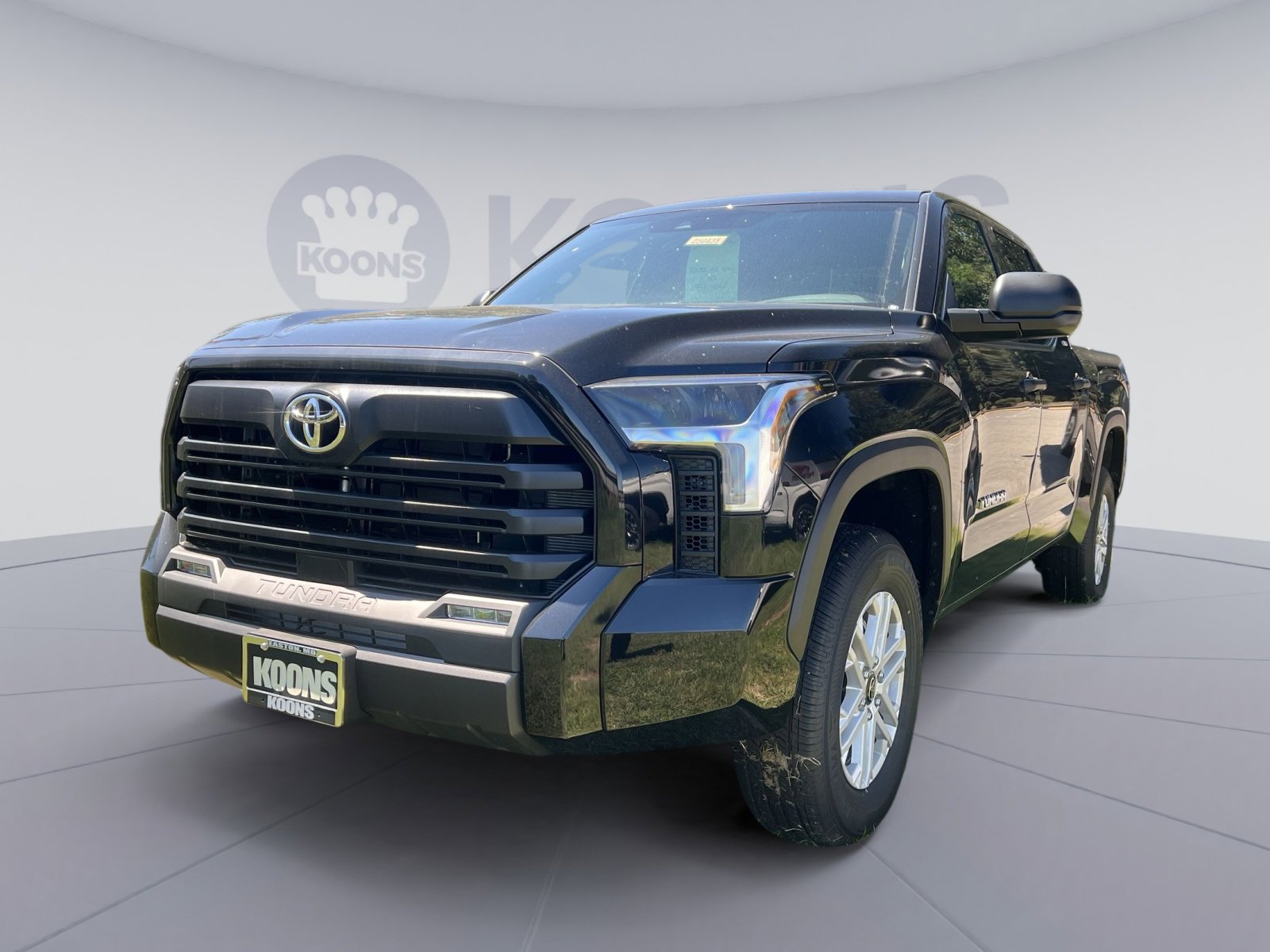New 2025 Toyota Tundra SR5