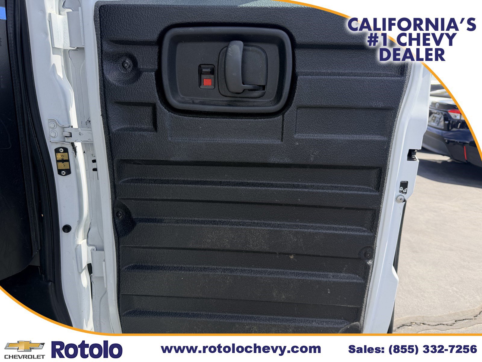 Used 2025 Chevrolet Express 2500 w/ Driver Convenience Package RWD image 11