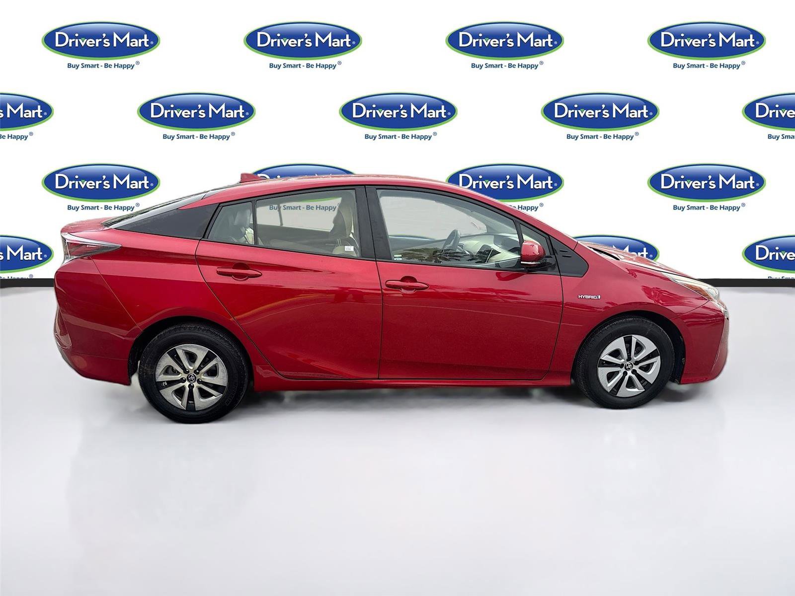 Used 2016 Toyota Prius Four image 8