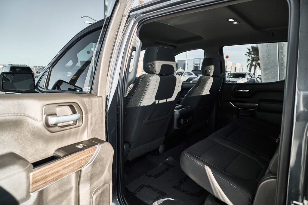 Used 2022 Chevrolet Silverado 1500 RST w/ Z71 Off-Road Package AWD/4WD image 11