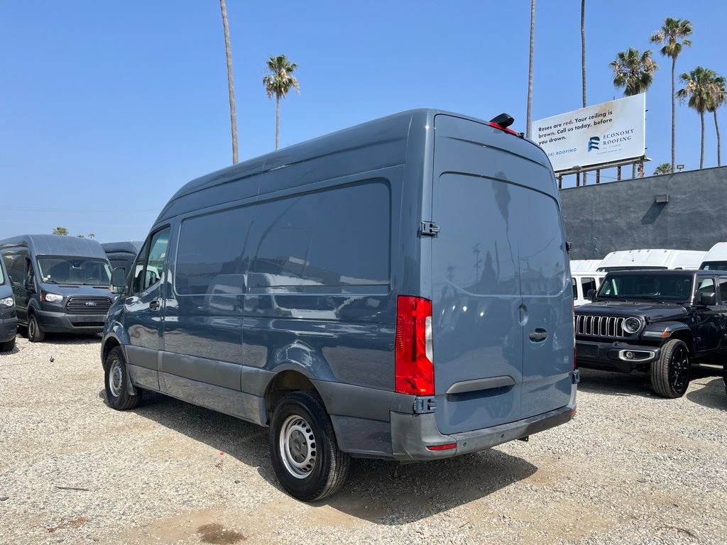 Used 2019 Mercedes-Benz Sprinter 144 image 10