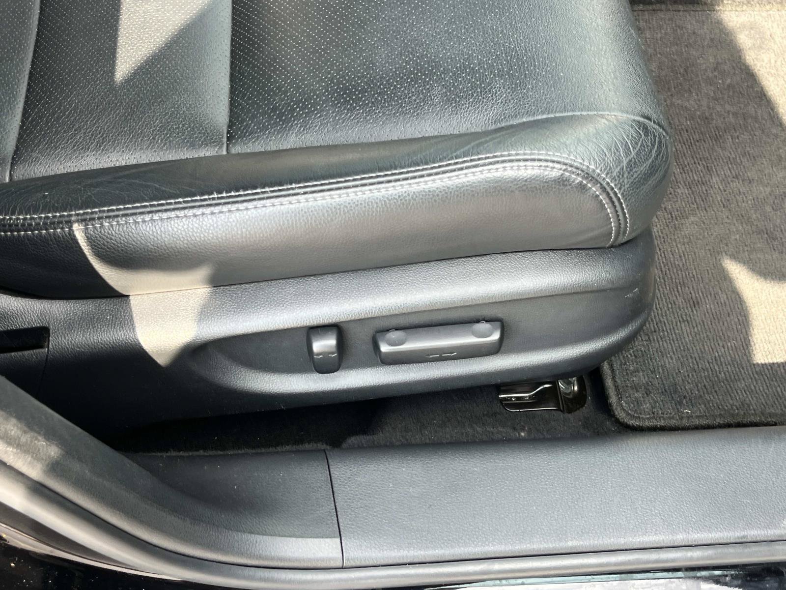 Used 2016 Honda Accord EX-L image 24