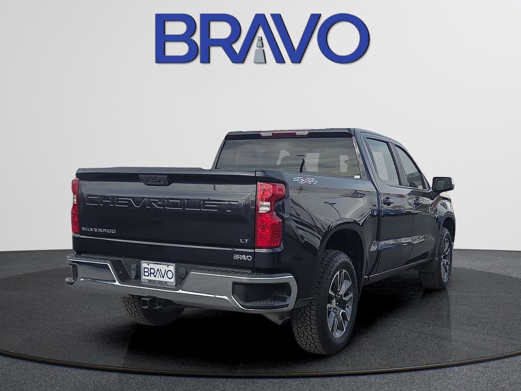 Used 2023 Chevrolet Silverado 1500 LT AWD/4WD image 4