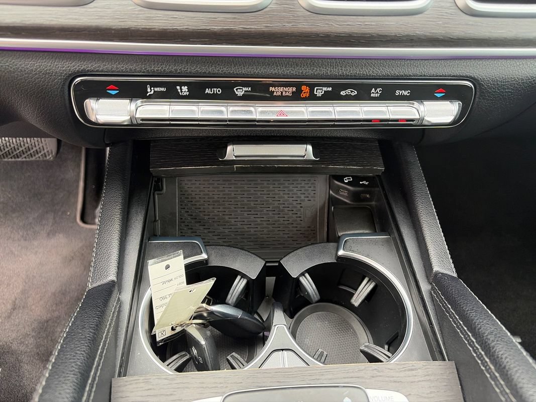 Used 2020 Mercedes-Benz GLE 350 4MATIC image 24