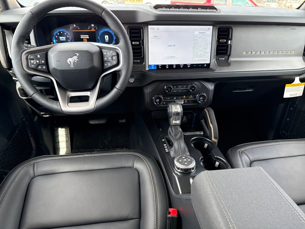 New 2026 Ford Bronco Badlands image 5