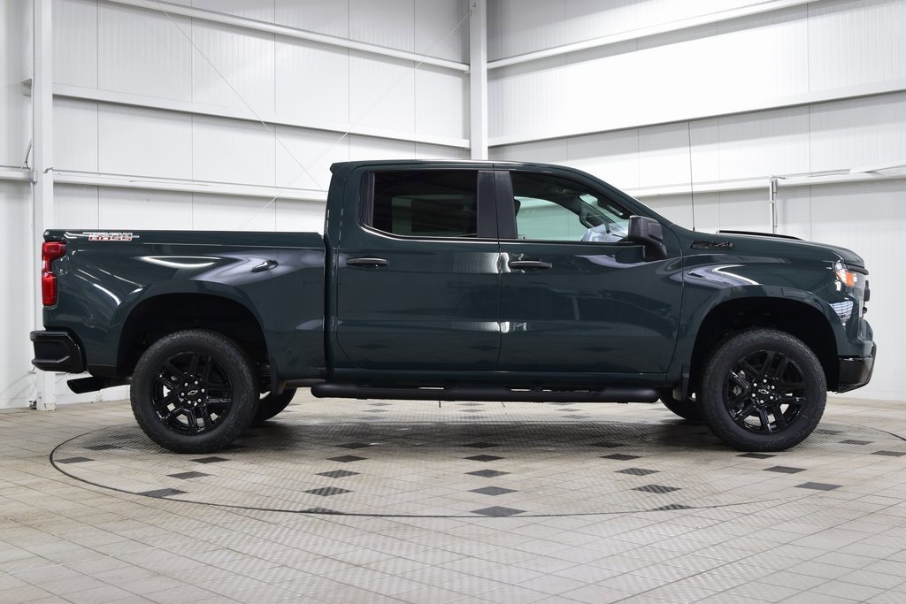 New 2026 Chevrolet Silverado 1500 Custom Trail Boss w/ Turbomax Blackout Package image 9