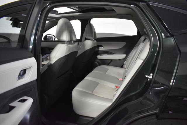 Used 2024 Nissan Ariya AWD image 31