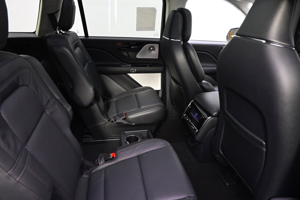 New 2026 Lincoln Aviator Reserve image 18