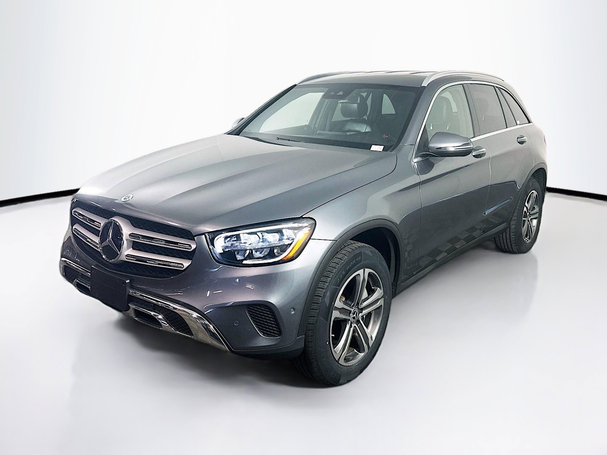 Used 2022 Mercedes-Benz GLC 300 4MATIC image 3