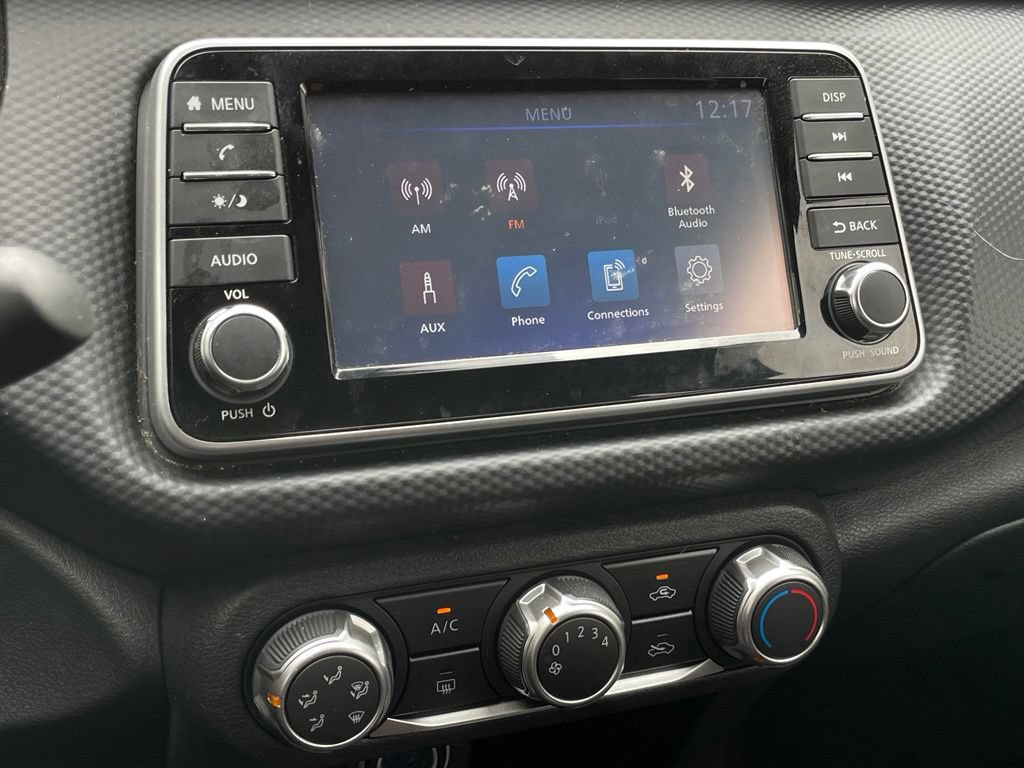 Used 2024 Nissan Kicks S FWD image 17