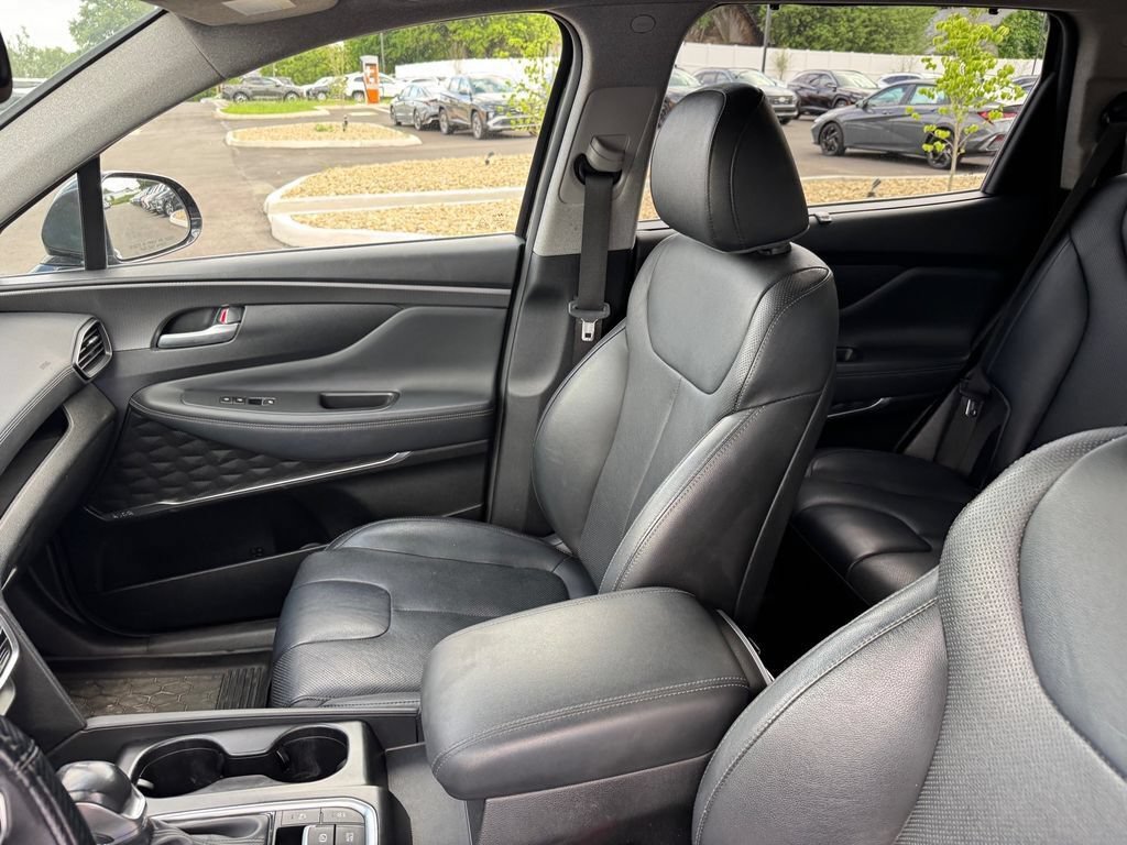 Used 2019 Hyundai Santa Fe Limited FWD image 7
