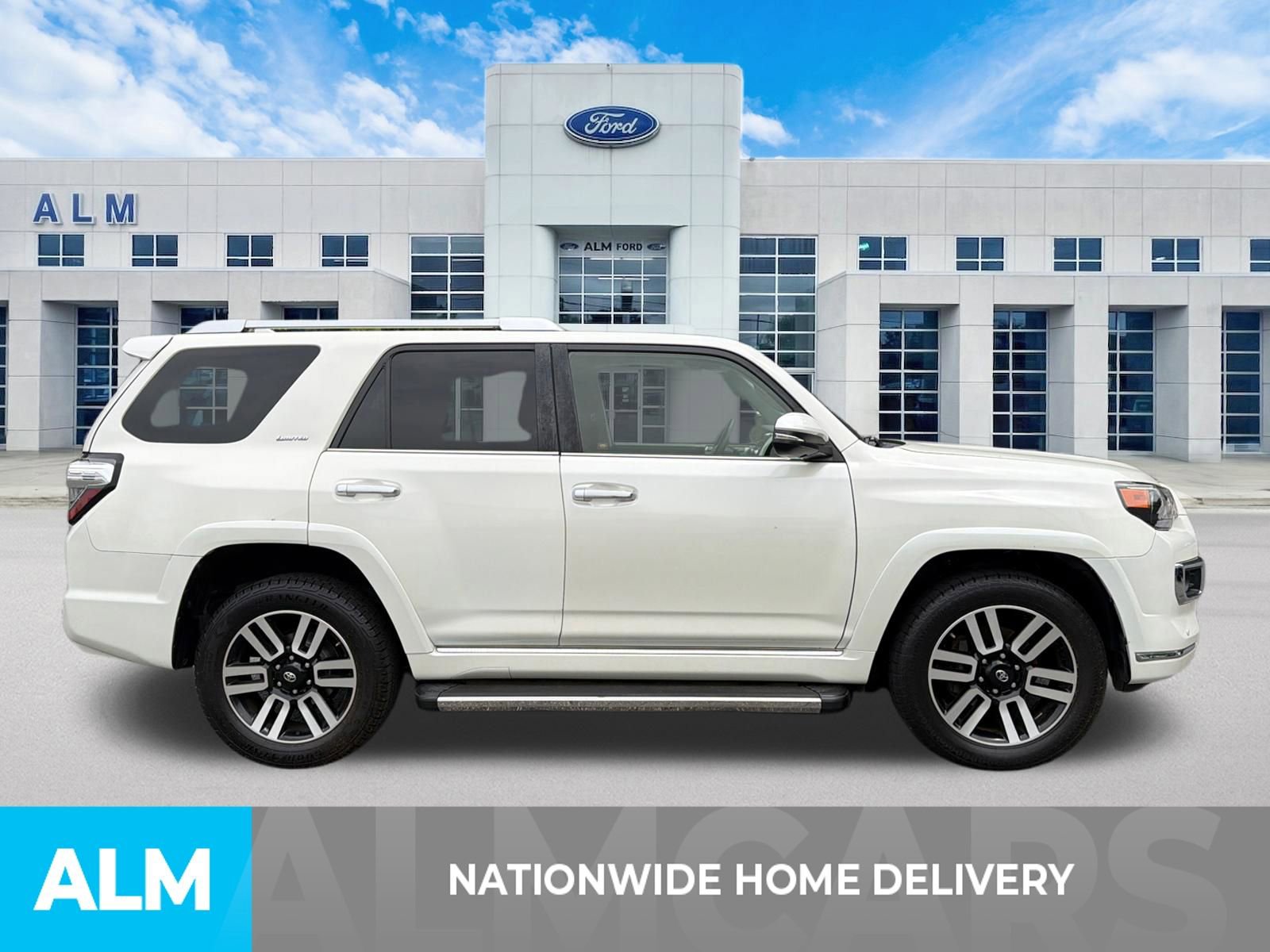 Used 2018 Toyota 4Runner Limited AWD/4WD image 4