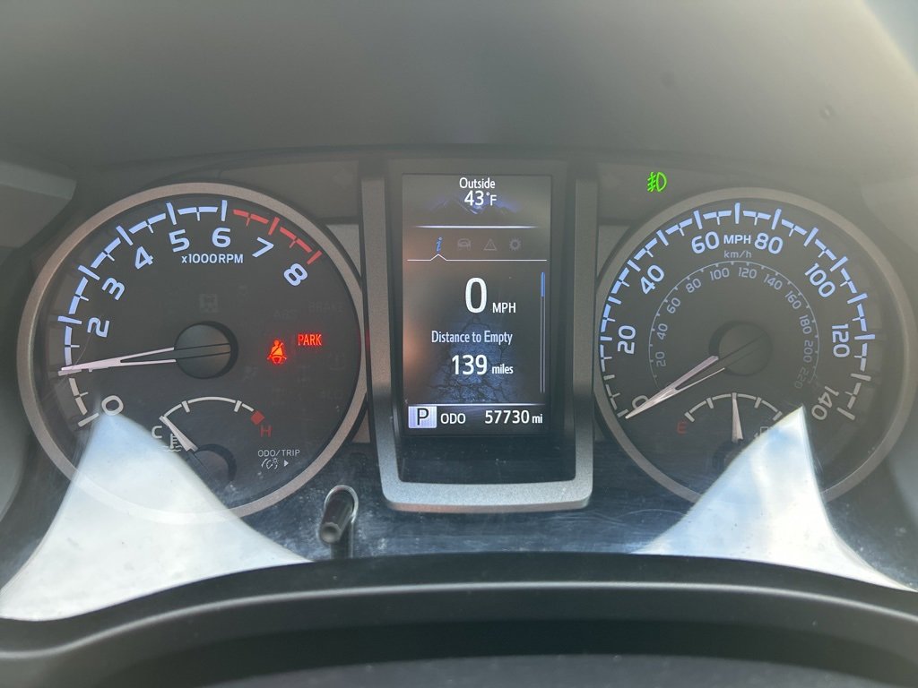 Used 2022 Toyota Tacoma TRD Off-Road image 14