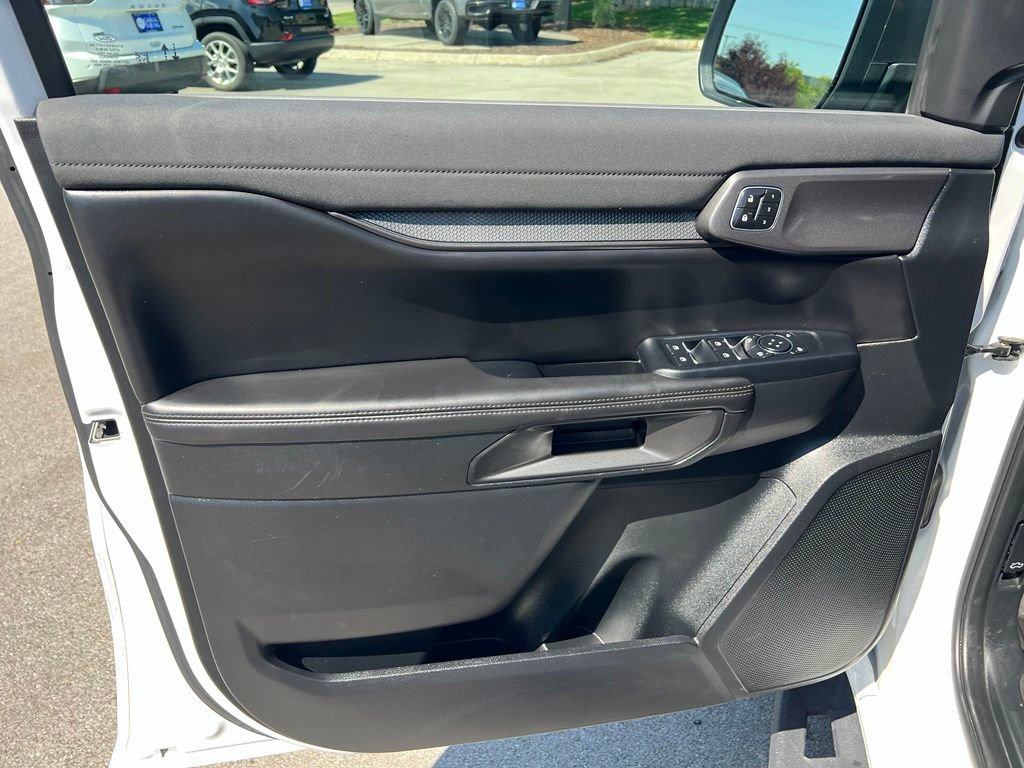 Used 2025 Ford Ranger Raptor AWD/4WD image 18