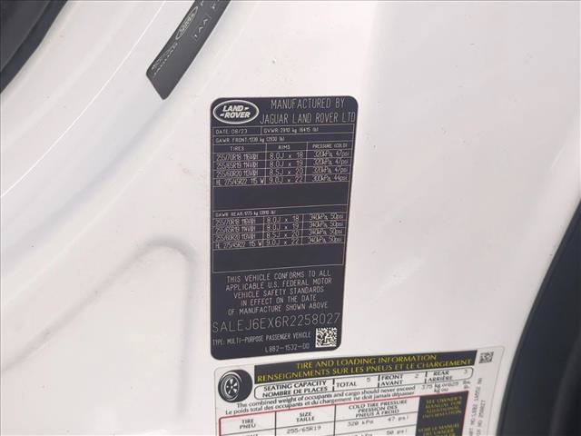 Used 2024 Land Rover Defender 90 S AWD/4WD image 29