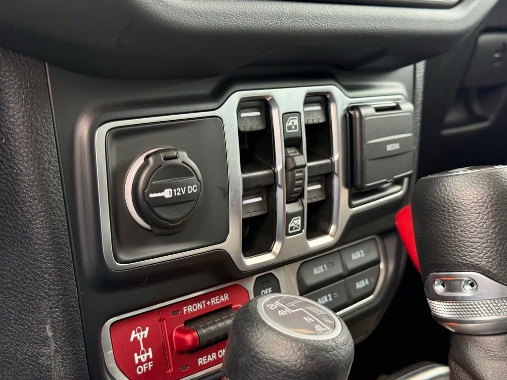 Used 2026 Jeep Wrangler Unlimited Rubicon image 26
