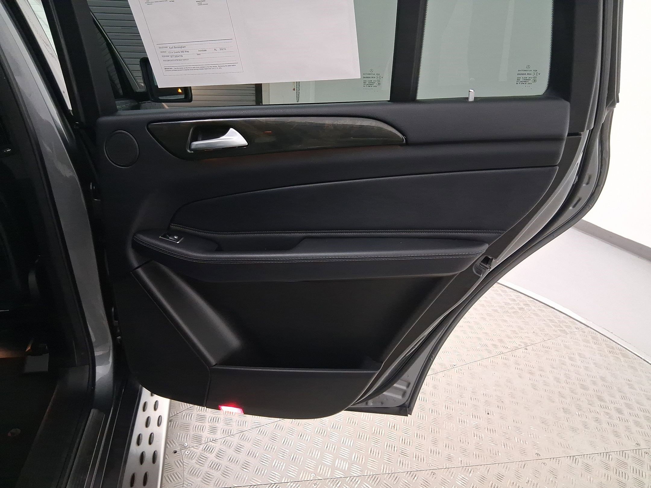 Used 2018 Mercedes-Benz GLS 450 4MATIC image 34