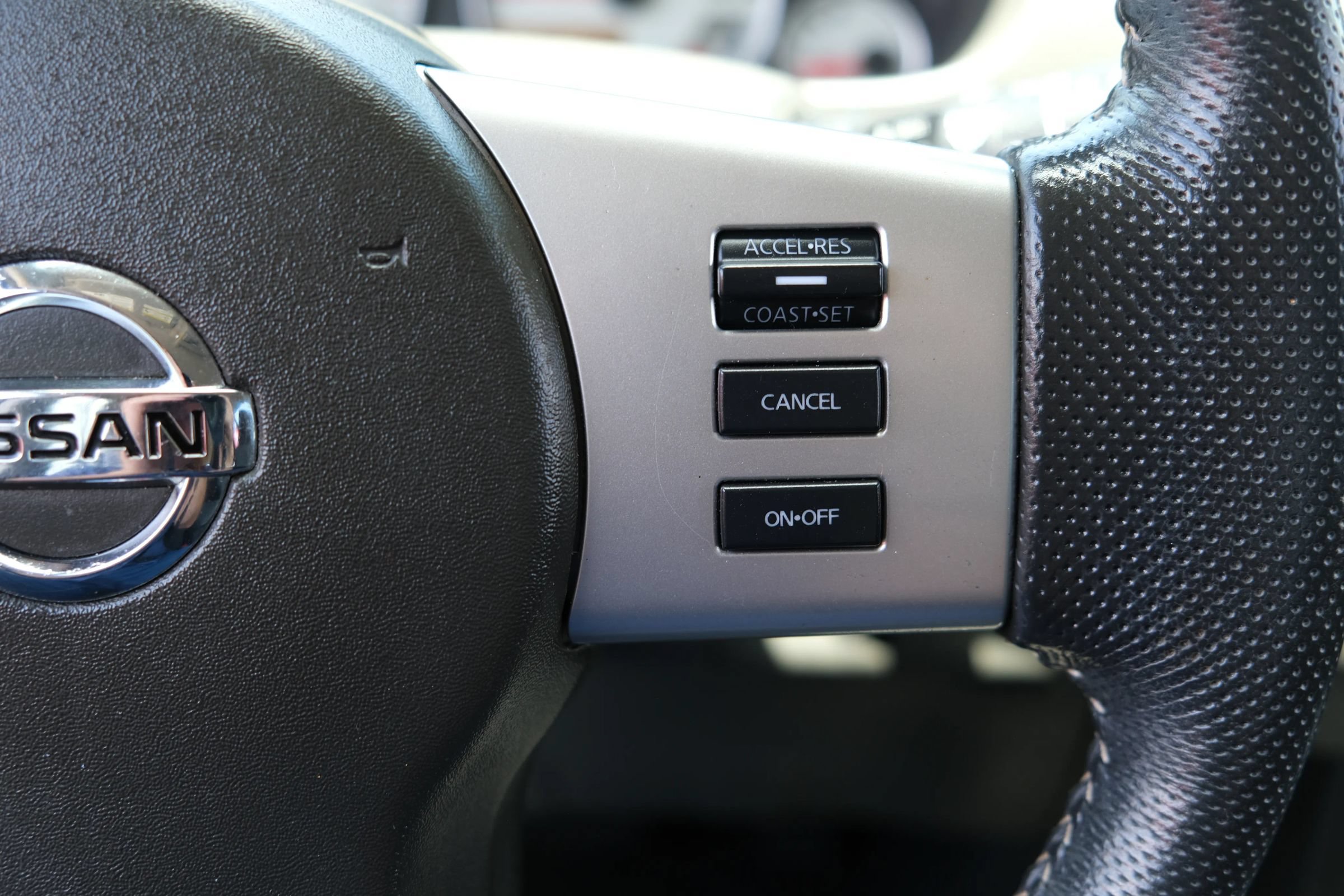 Used 2015 Nissan Xterra PRO-4X AWD/4WD image 25