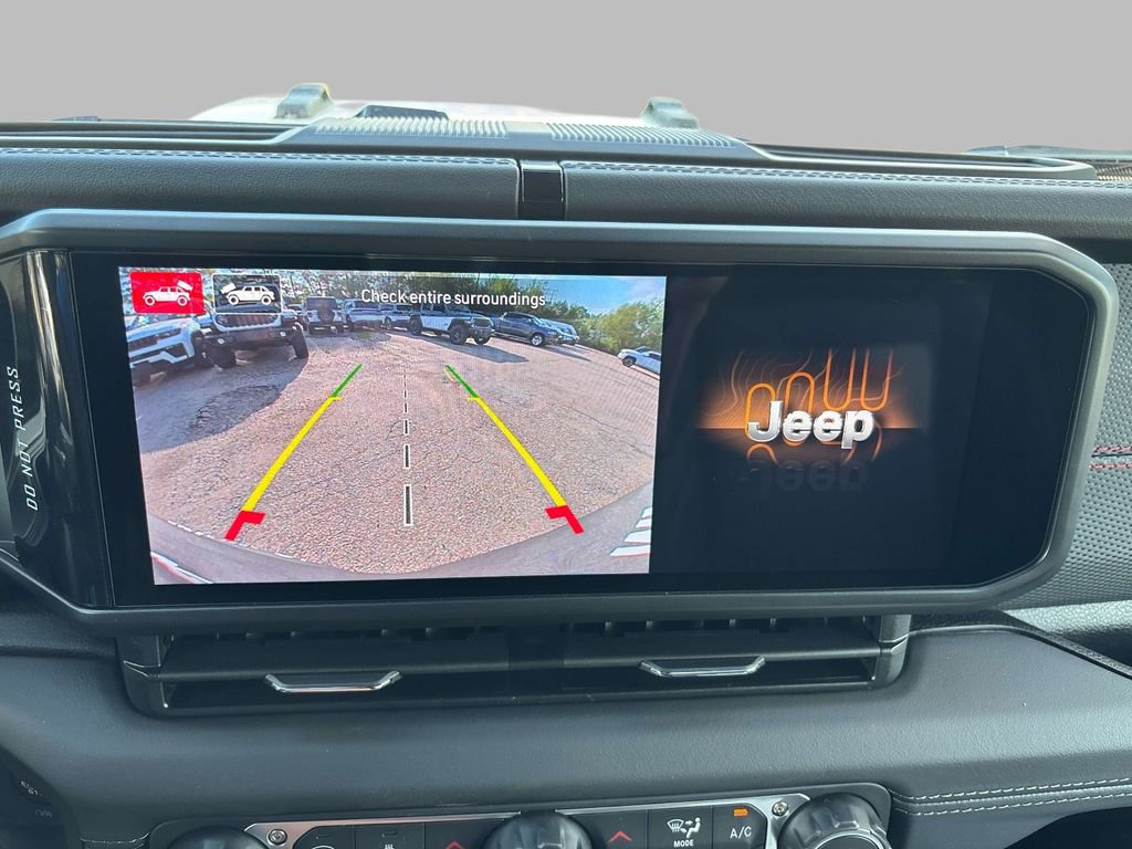 New 2026 Jeep Wrangler Unlimited Rubicon AWD/4WD image 12