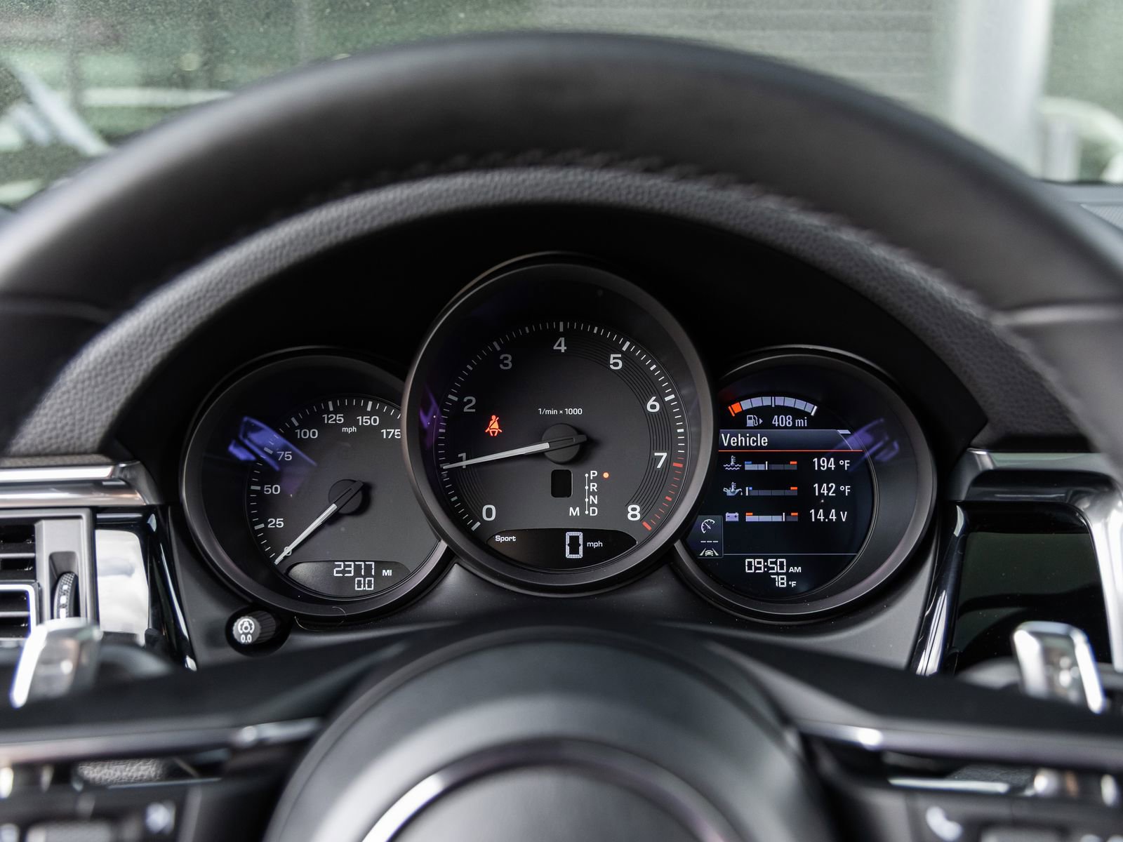 Used 2026 Porsche Macan image 28