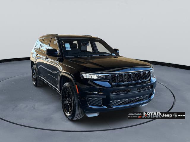 New 2025 Jeep Grand Cherokee L Laredo image 3