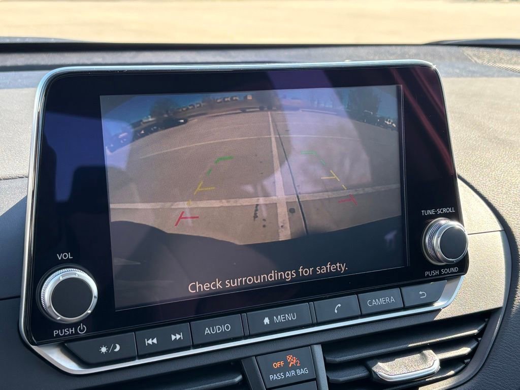 Used 2025 Nissan Altima 2.5 S image 17