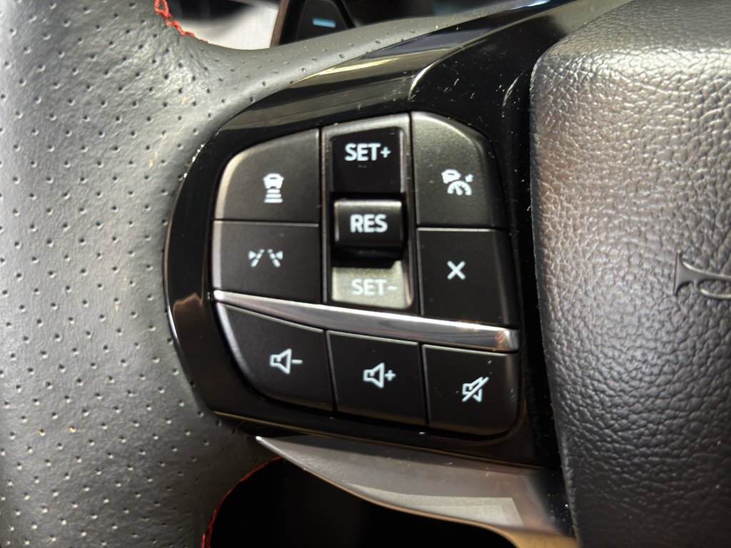 Used 2026 Ford Explorer ST AWD/4WD image 23