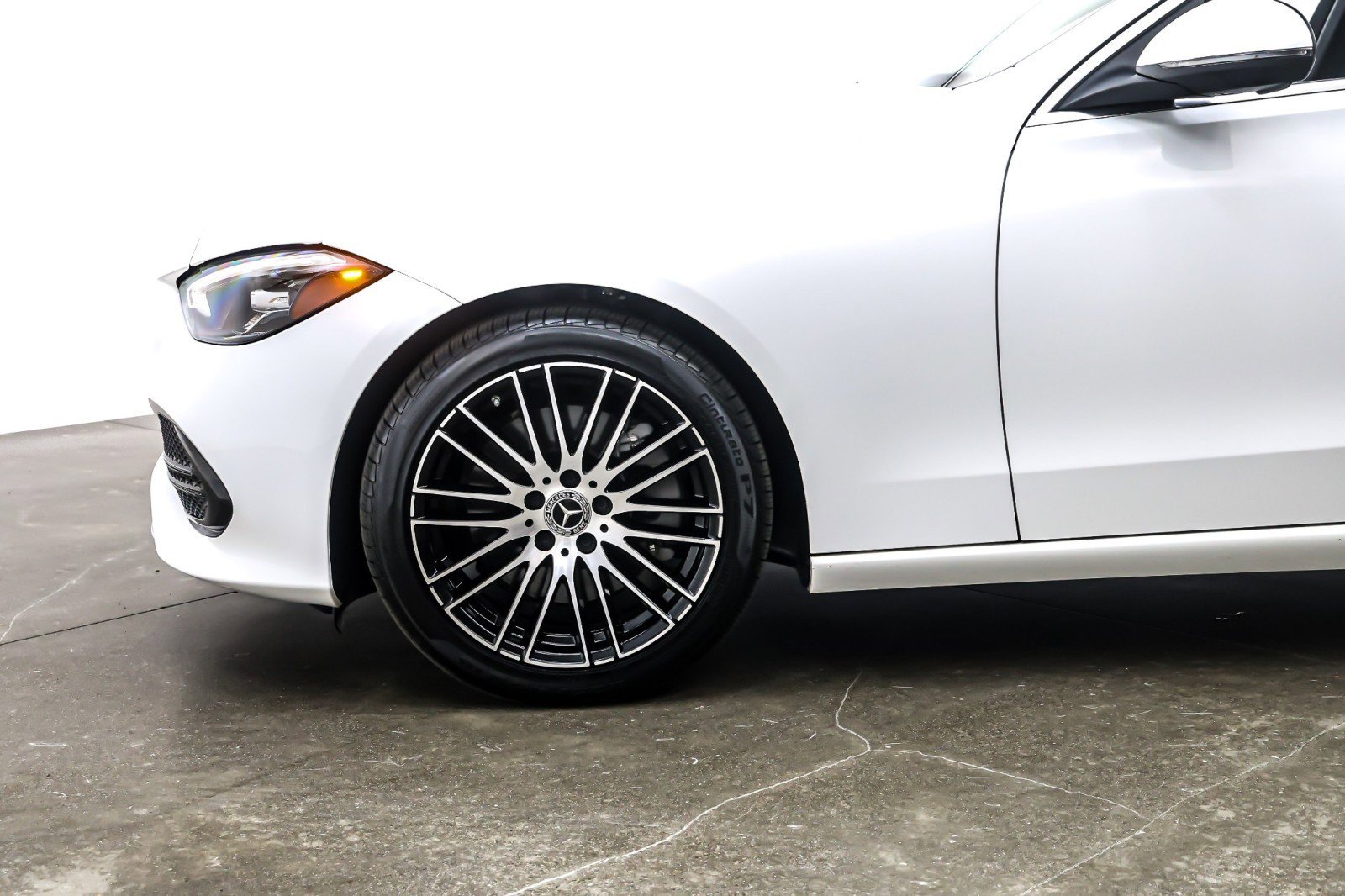 Used 2023 Mercedes-Benz C 300 Sedan image 10