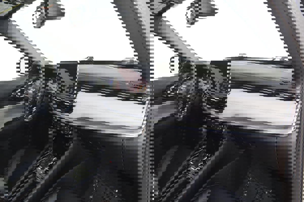 Used 2024 Jeep Compass Limited image 40