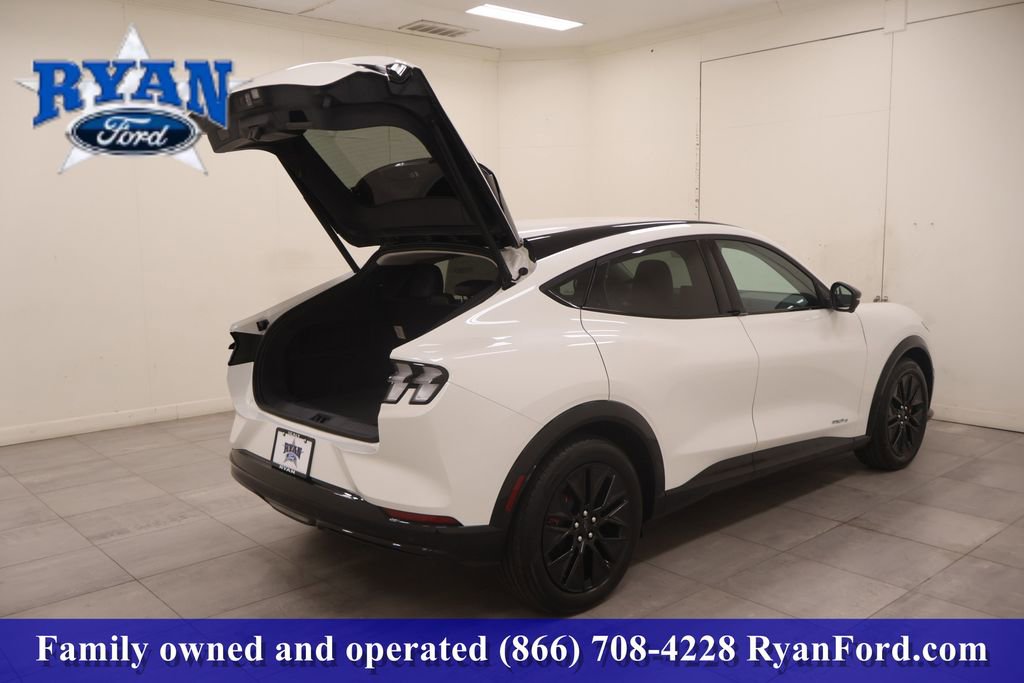 New 2025 Ford Mustang Mach-E Premium image 5