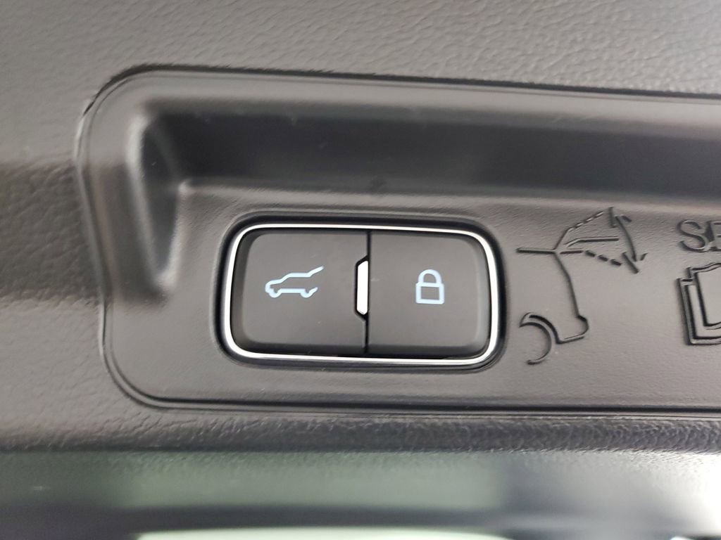 Used 2021 Ford Explorer Timberline image 9