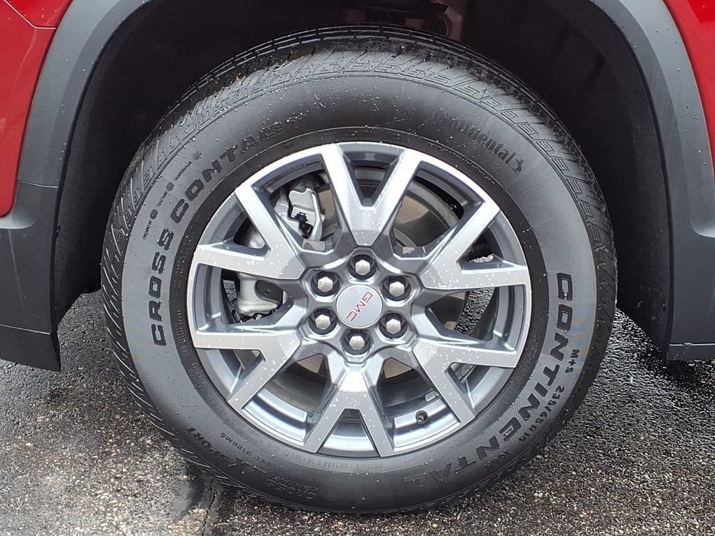 Certified 2023 GMC Acadia SLT w/ Preferred Package FWD image 12