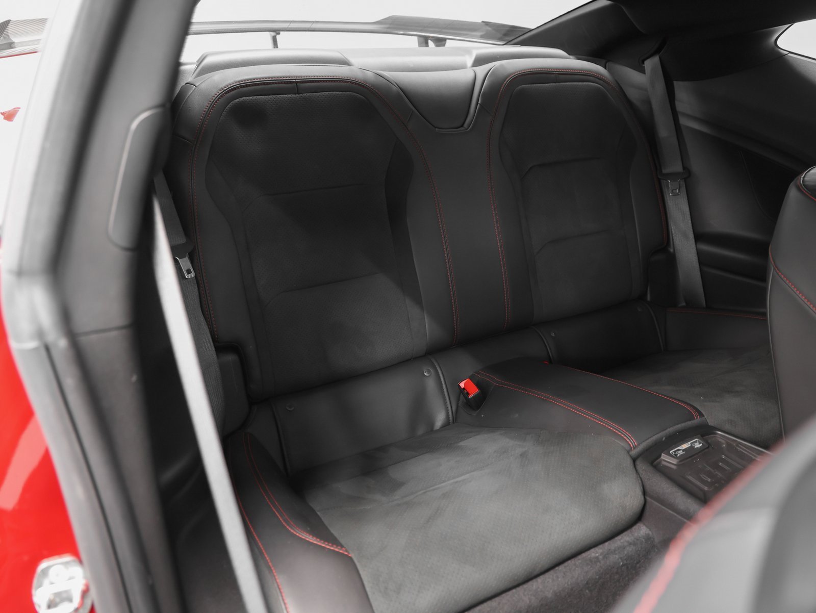 Used 2018 Chevrolet Camaro ZL1 image 33