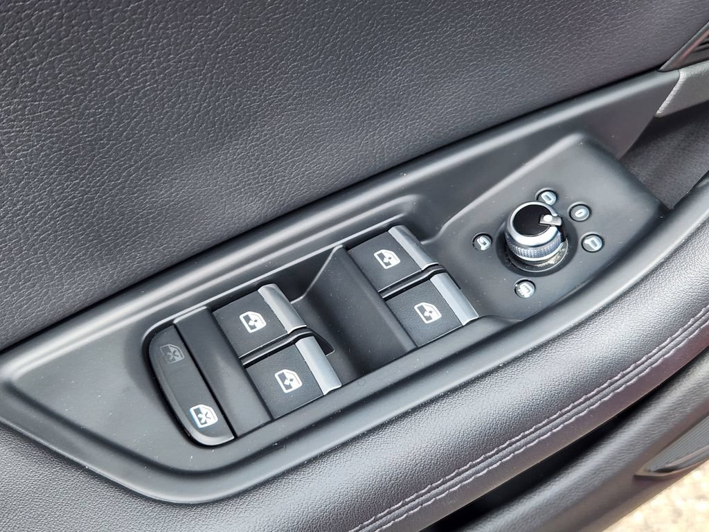 Used 2019 Audi A4 2.0T Premium Plus AWD/4WD image 16