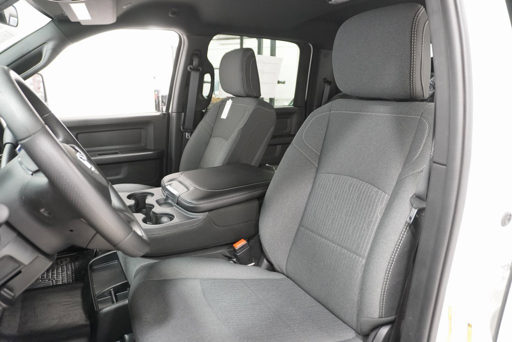 Used 2024 RAM 3500 Tradesman image 15