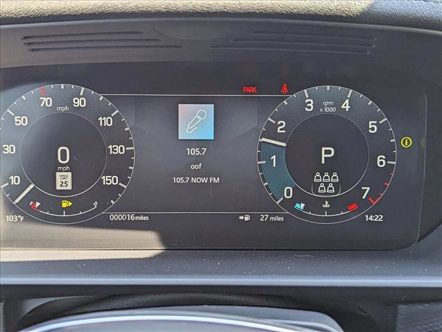 New 2025 Land Rover Discovery Dynamic SE image 11