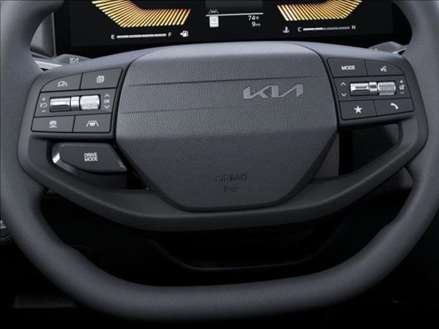 New 2025 Kia K4 LXS image 44