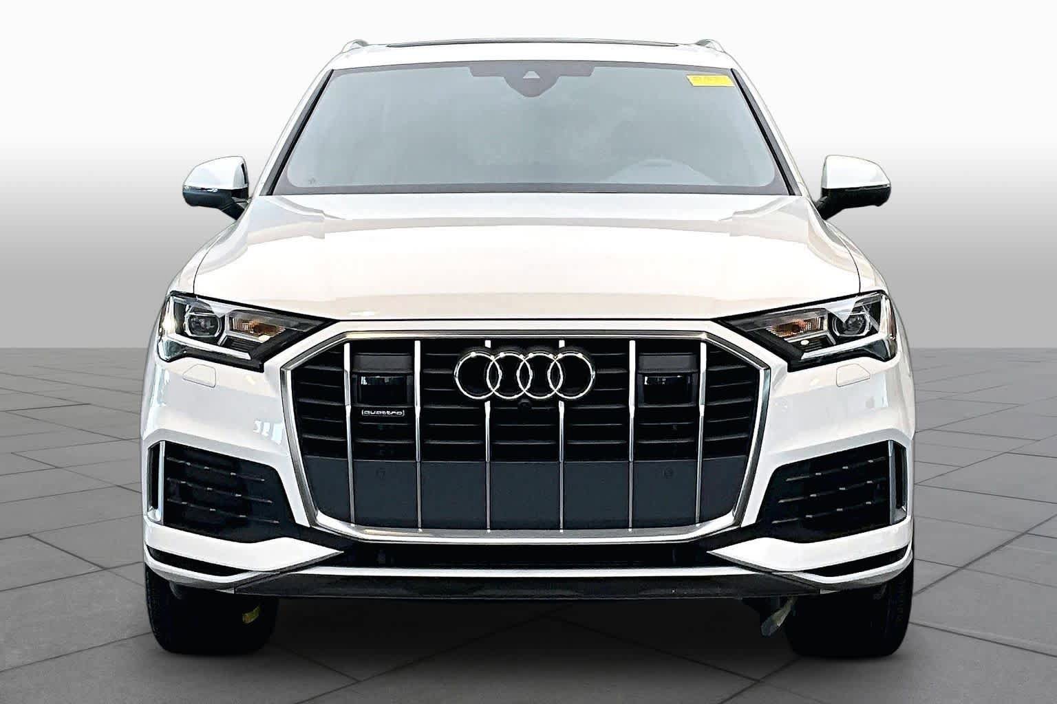 Used 2023 Audi Q7 2.0T Premium w/ Convenience Package AWD/4WD image 4