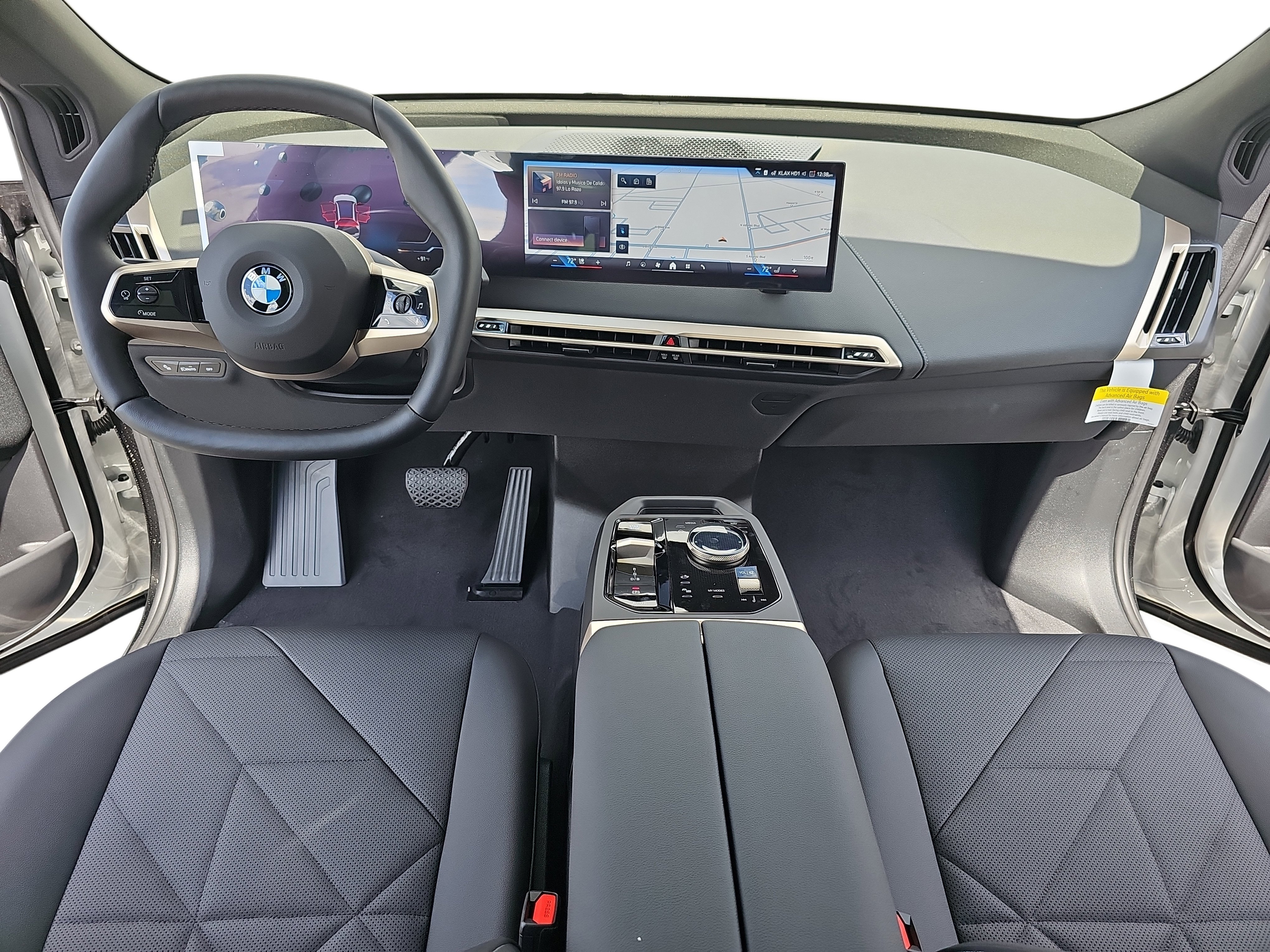 New 2026 BMW iX xDrive60 w/ Premium Package image 9