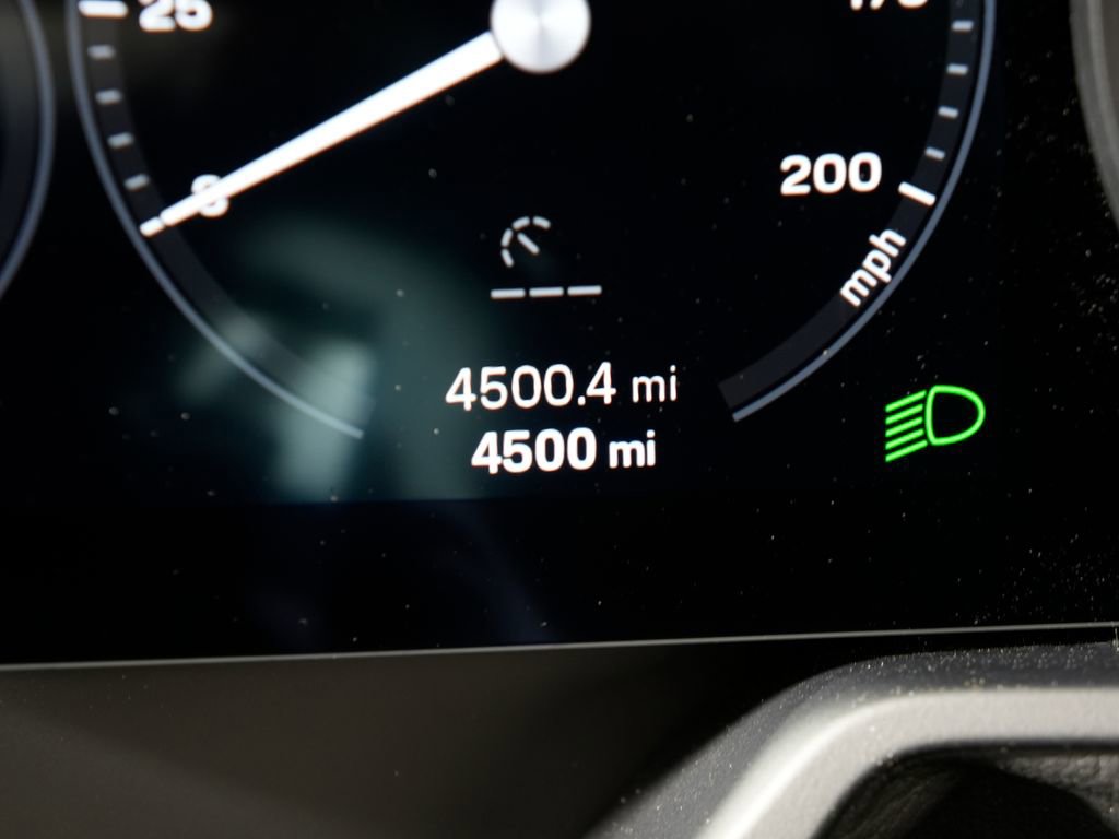 Certified 2024 Porsche 911 Carrera T RWD image 26