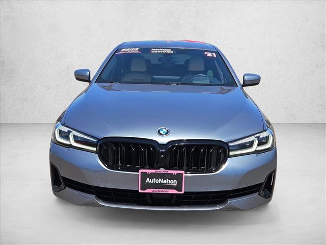 Used 2021 BMW 540i w/ Premium Package image 2
