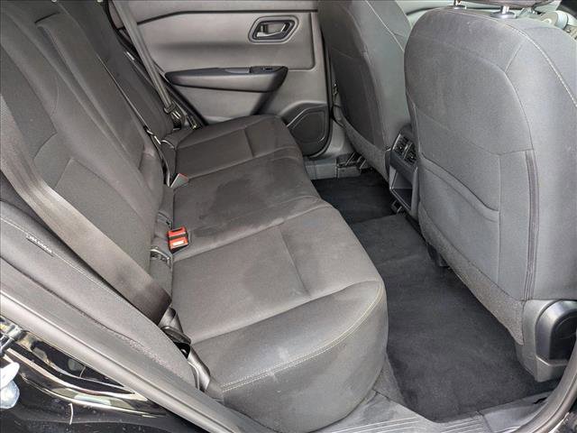 Used 2024 Nissan Rogue S image 19