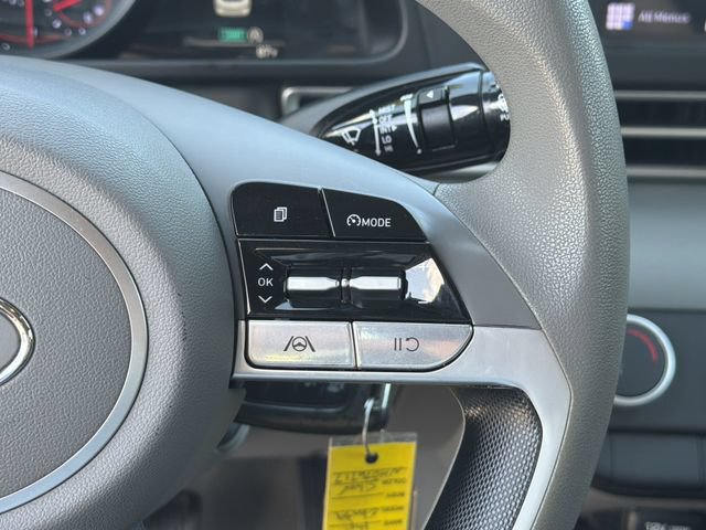 Certified 2022 Hyundai Elantra SE FWD image 25