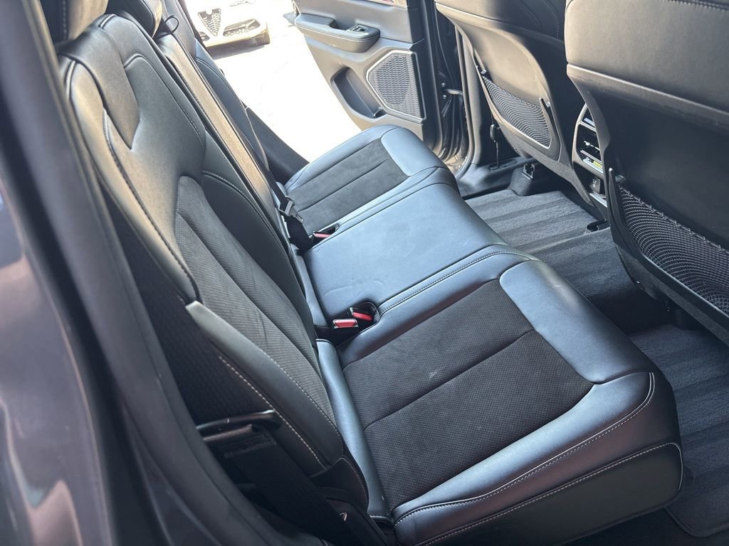 Used 2022 Jeep Grand Cherokee Altitude image 59