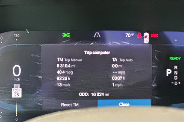 Certified 2023 Volvo XC90 T8 Plus image 30